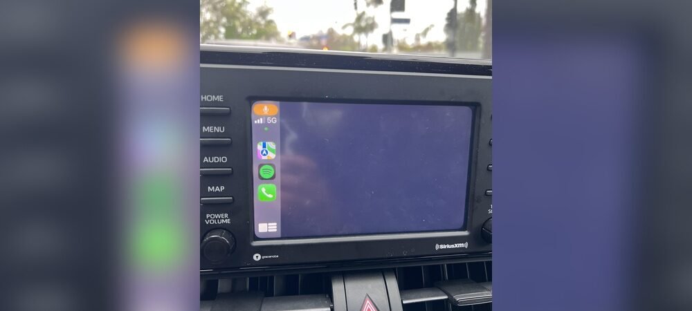 Why is Spotify Not Working on Apple Carplay