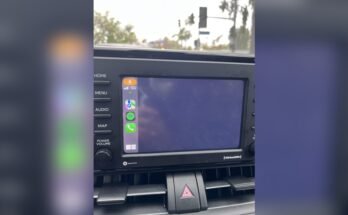 Why is Spotify Not Working on Apple Carplay