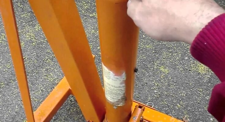 How to Bleed a Hydraulic Engine Hoist