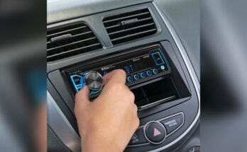 How to Replace Car Stereo Speakers