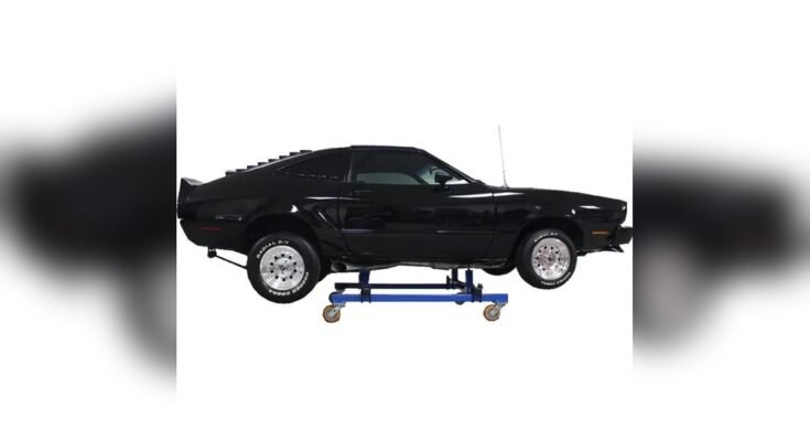 How to Safely Lift a Car Onto Car Dollies?