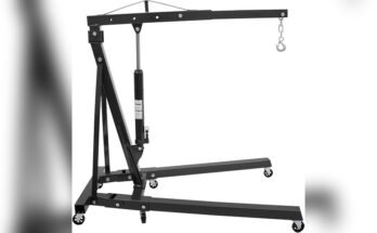 What Features to Look for in a Car Engine Hoist