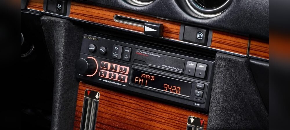 What is Dab Car Stereo