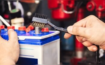 How Do You Maintain a Car Battery?