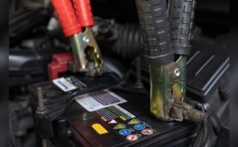 How Long Should You Leave a Trickle Charger on a Car Battery?