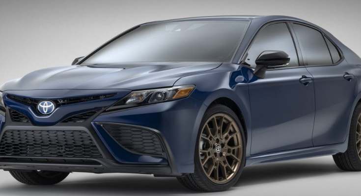What Is The Fuel Economy Of A Toyota Camry?