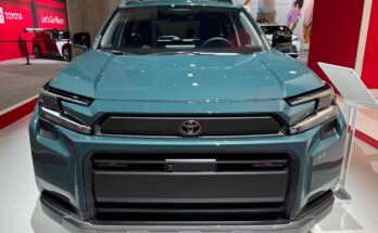 Does Toyota RAV4 Have Hybrid And Plug-In Versions