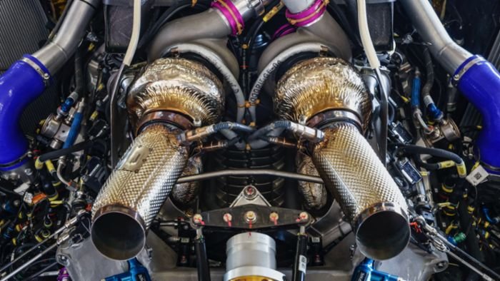 What Engine Does The Porsche 963 Use
