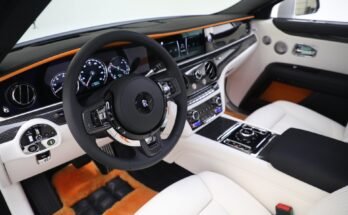 Is The Rolls-Royce Phantom Expensive To Maintain