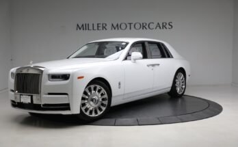 What Engine Does The Rolls-Royce Phantom Use
