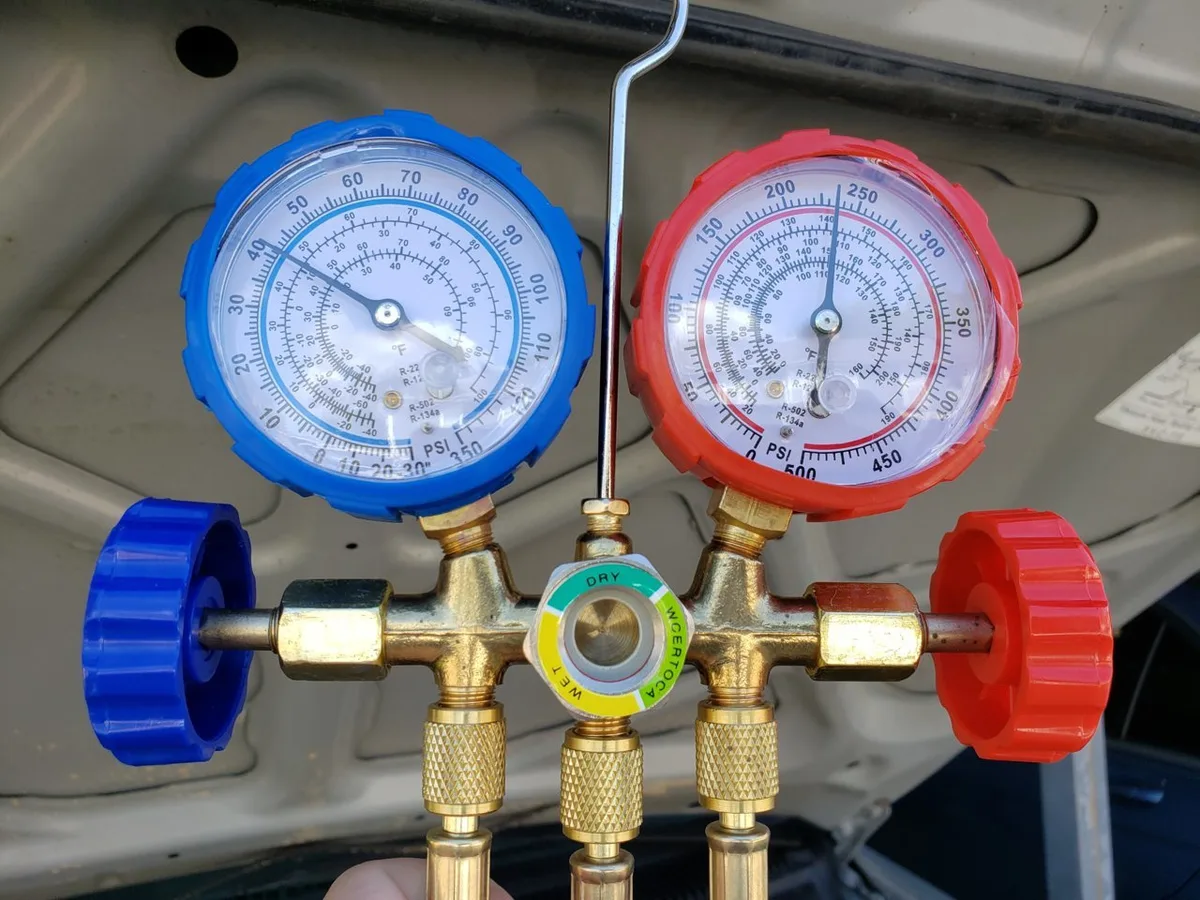 AC manifold gauge set