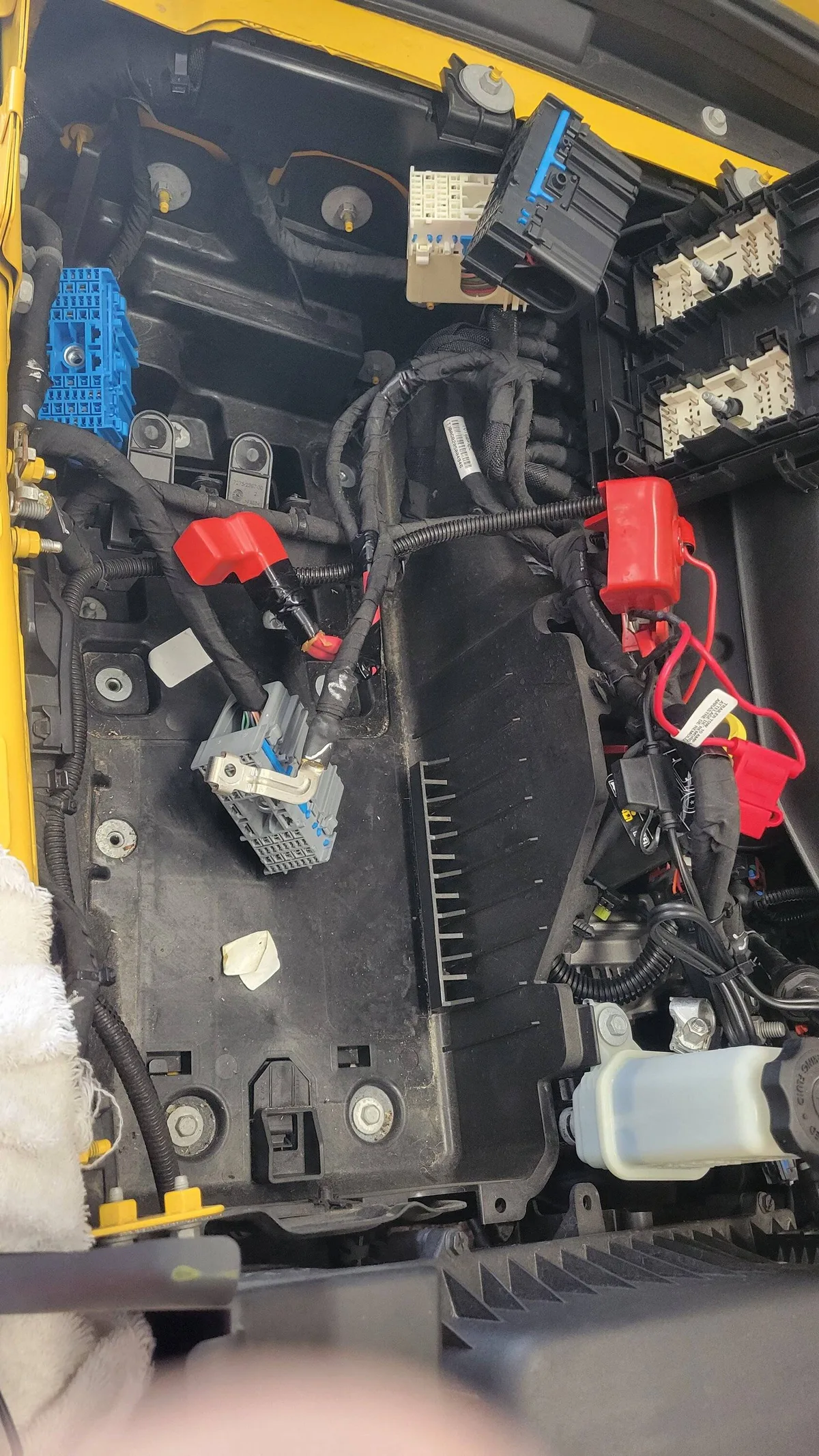 auxiliary battery