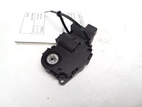 Blend door actuator