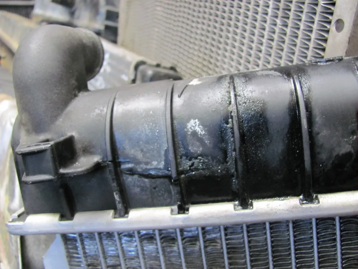 Hyundai Tucson radiator problem