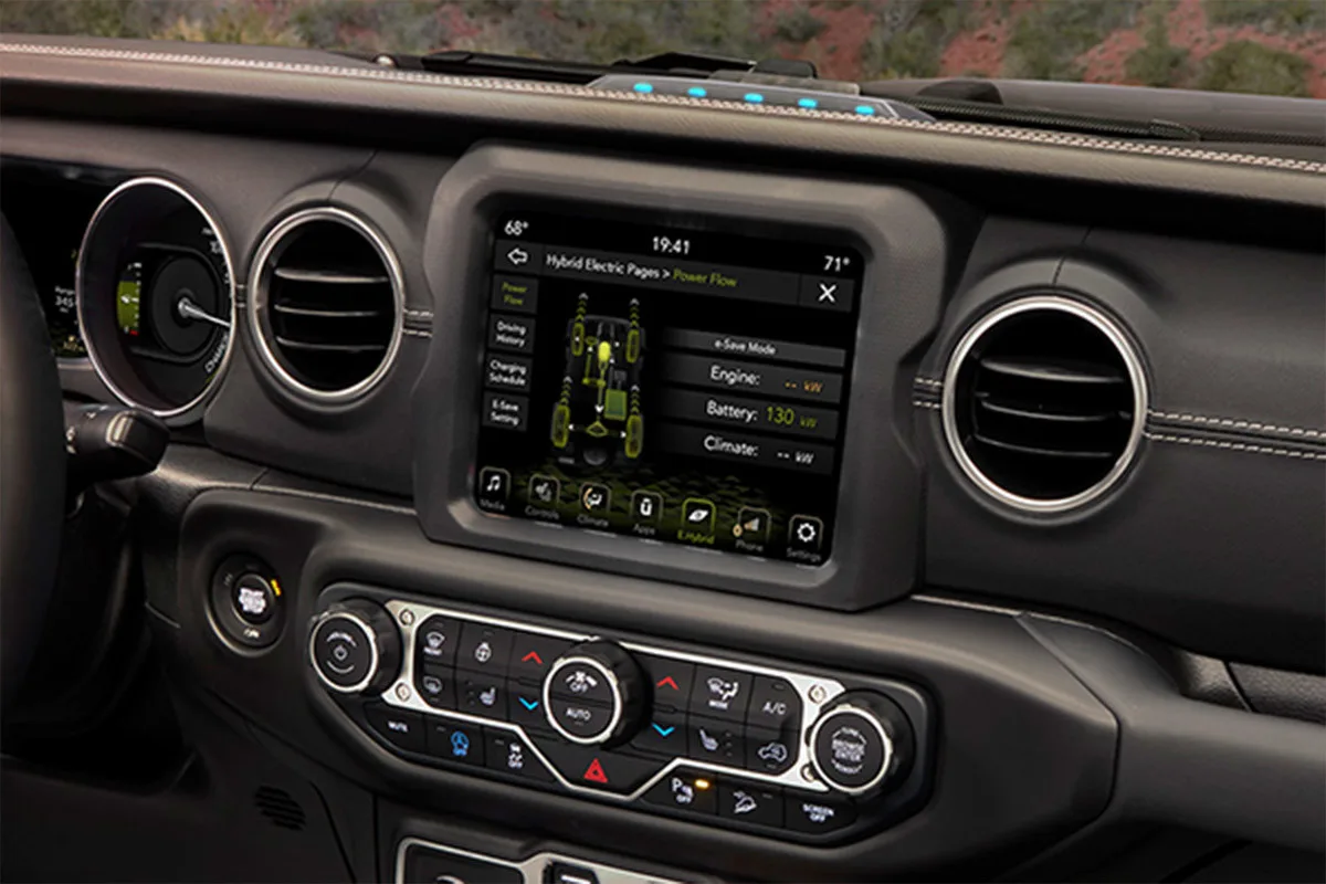 Jeep Wrangler infotainment problem