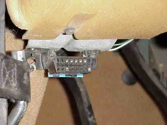 Jeep Wrangler OBD-II port