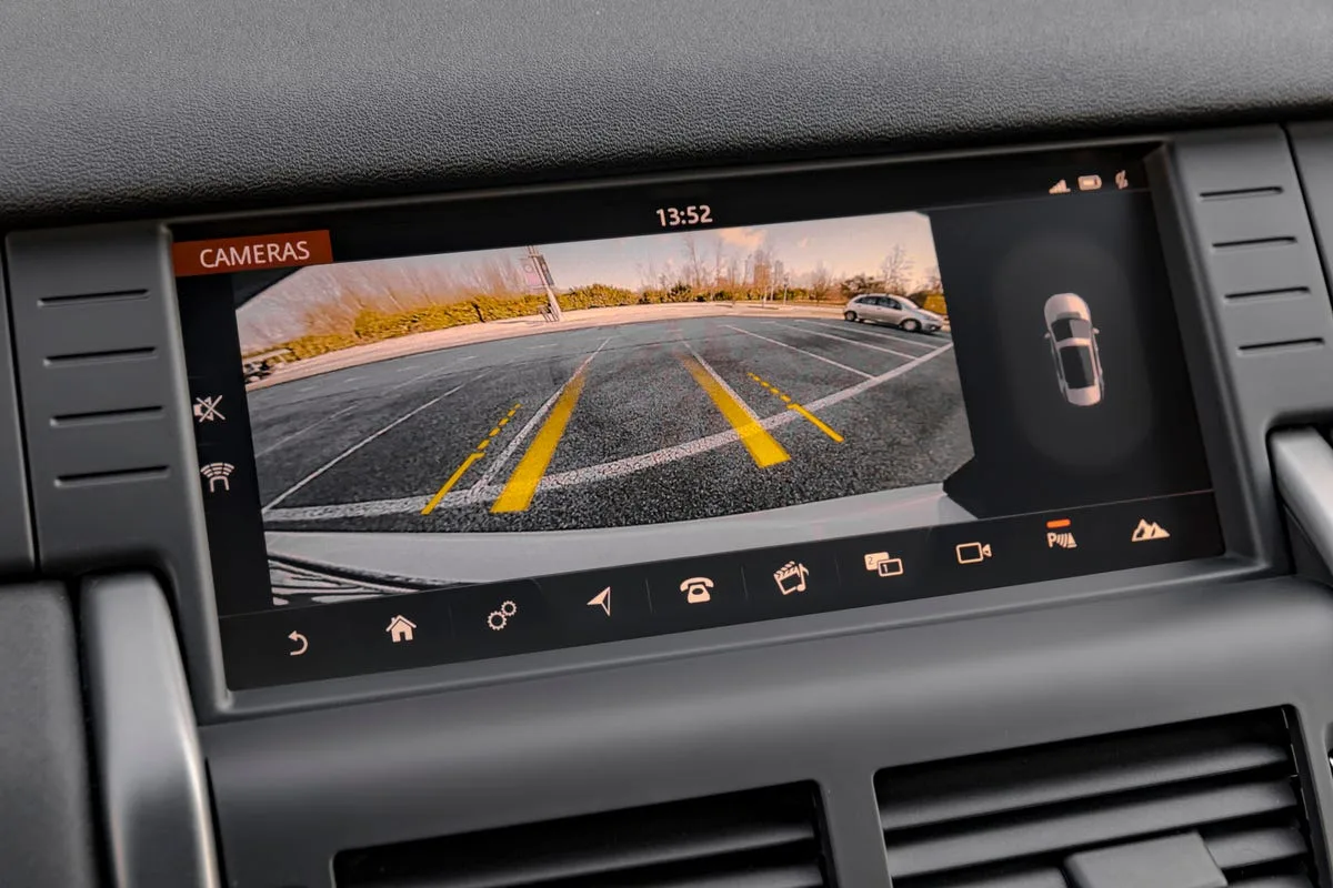 Nissan Rogue backup camera problem