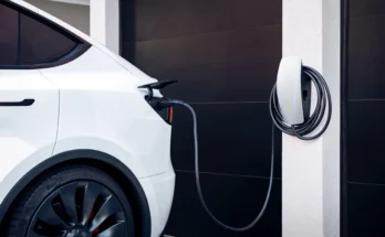 Tesla Model Y charger problem