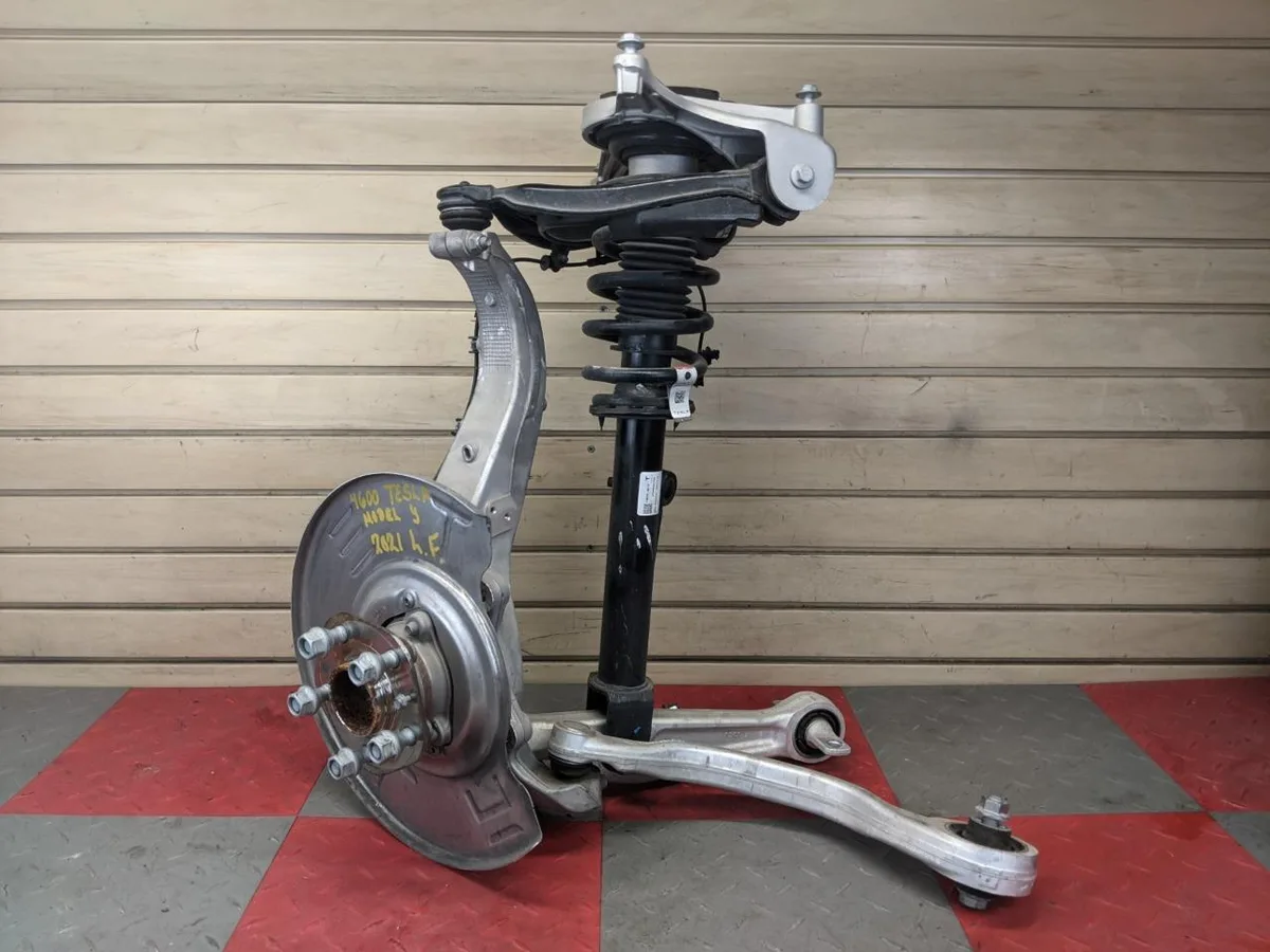 Tesla Model Y suspension noise
