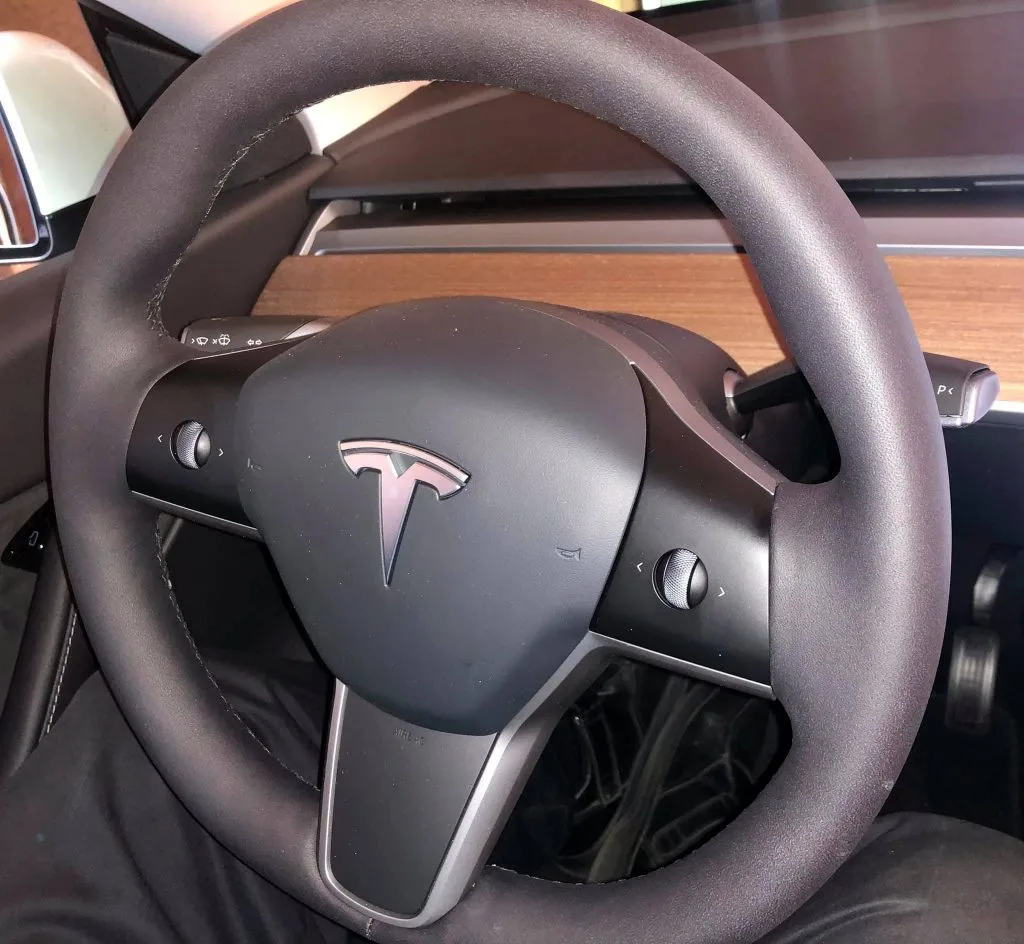 Tesla touchscreen climate settings